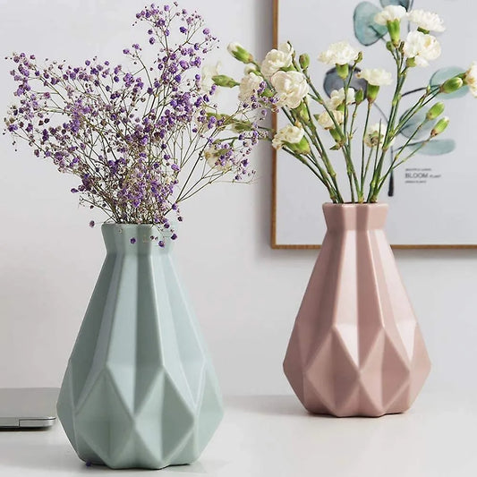 Diamond Pattern Plastic Flower Vase for Home Decoration Lightweight