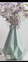 Diamond Pattern Plastic Flower Vase for Home Decoration Lightweight