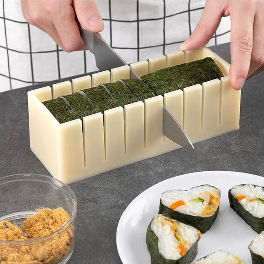 Sushi Maker Equipment Kit Plastic Kimbap Sushi Rolls Mold Round Square Heart-shaped