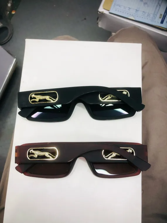 Eldorado Jaguaar Decorated Arms Rectangle Sunglasses for Men